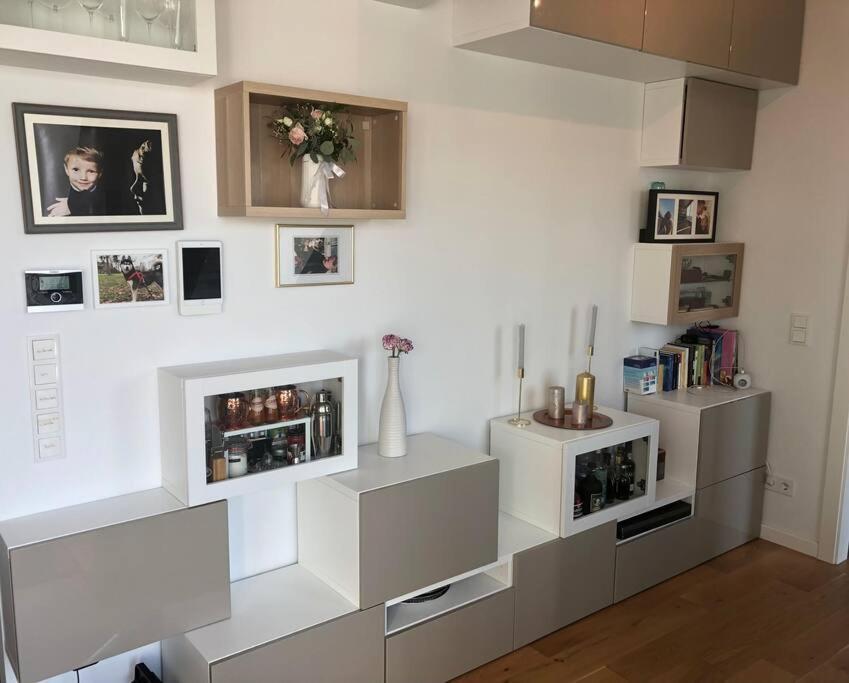 Apartament Rooftop In And Over